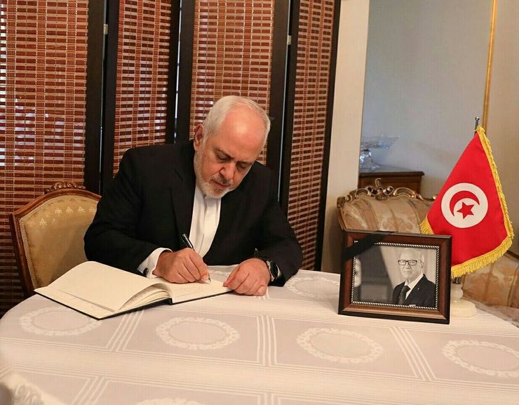 ظریف دفتر یادبود رئیس‌جمهور تونس را امضا کرد