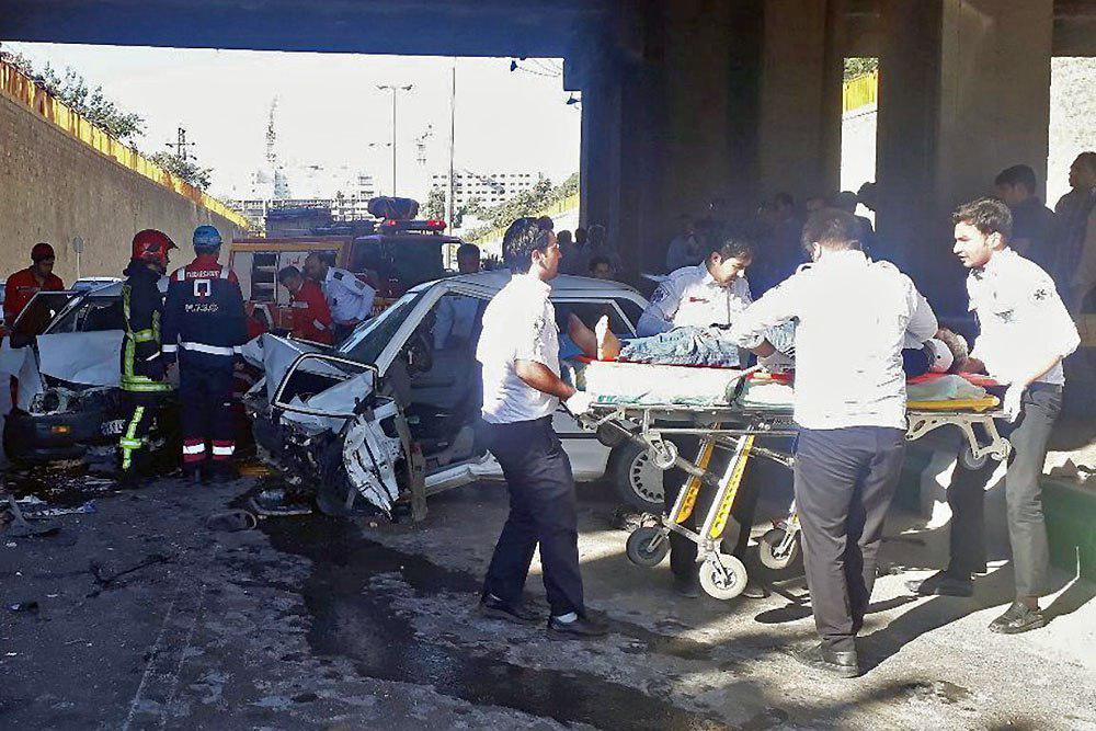 ۴ مصدوم در برخورد شدید دو خودرو در بلوار وحدت مشهد