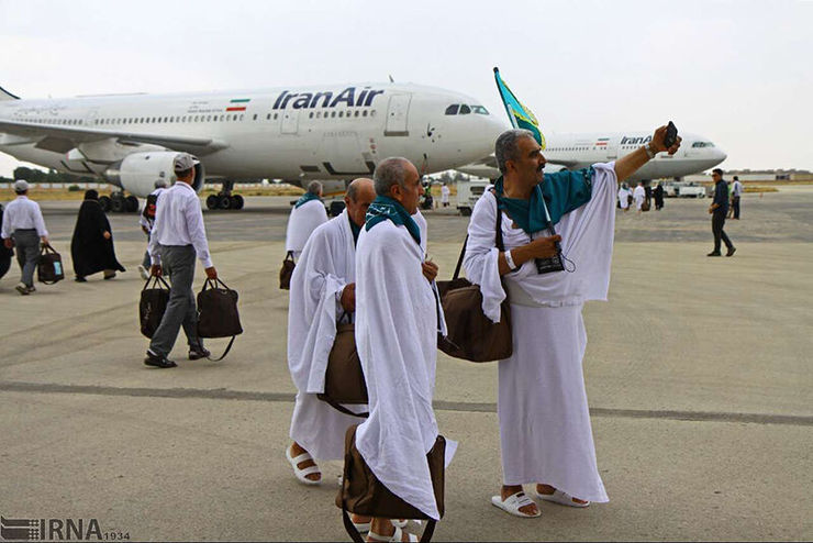 تیم‌های مراقبت بهداشتی در فرودگاه شهید هاشمی نژاد مستقر شدند