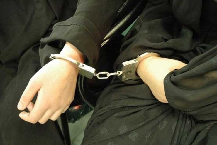 زن سارق با ۹۶ دستگاه موبایل زائران اربعین دستگیر شد