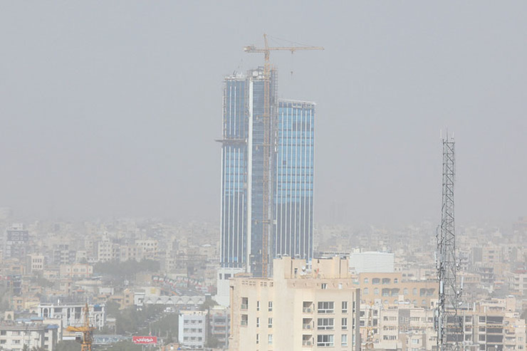 هوای آلوده مدارس مشهد را تعطیل کرد