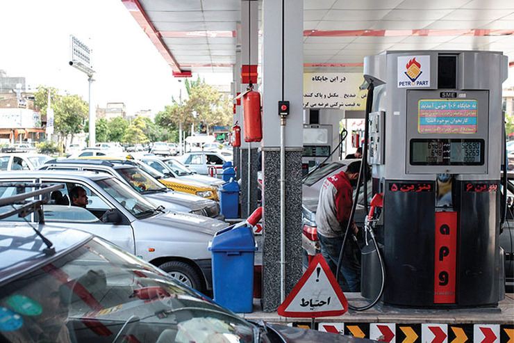 مصرف بنزین در مسیر کاهش