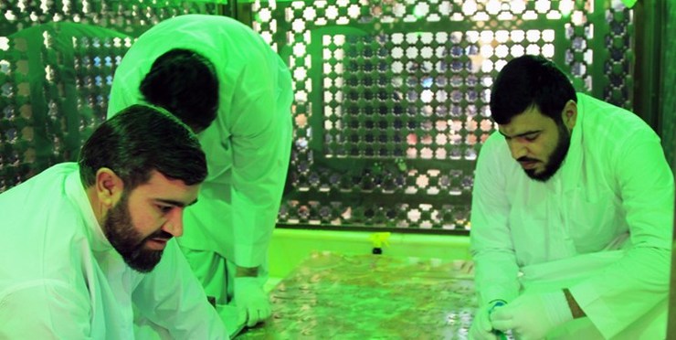 غبارروبی مزار شهید مدرس در کاشمر