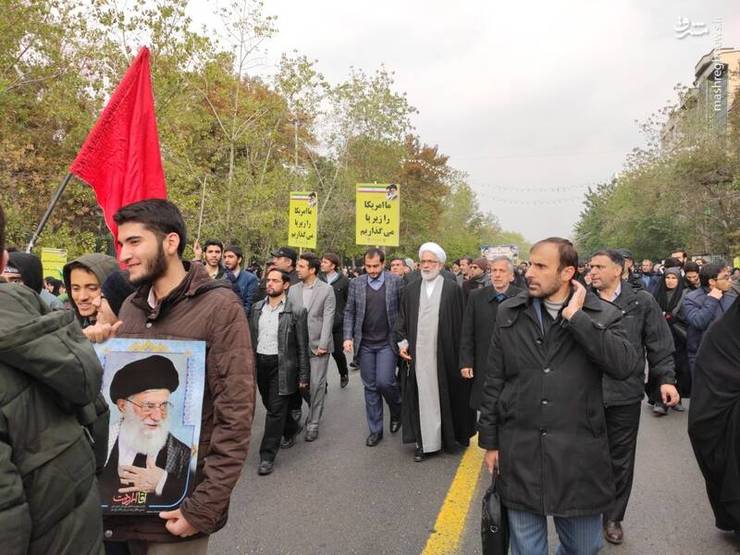 تجمع مردم تهران در حمایت از امنیت و اعتراض معیشتی به دولت