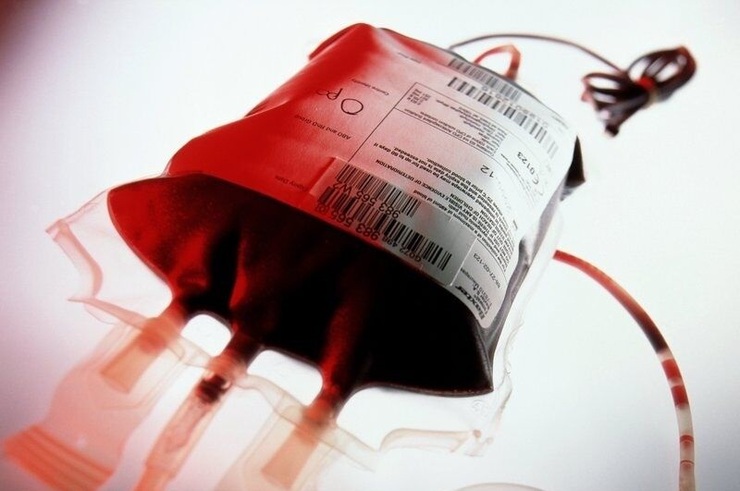 پایگاه‌های انتقال خون در مشهد فعال‌اند / کاهش ذخایر خونی