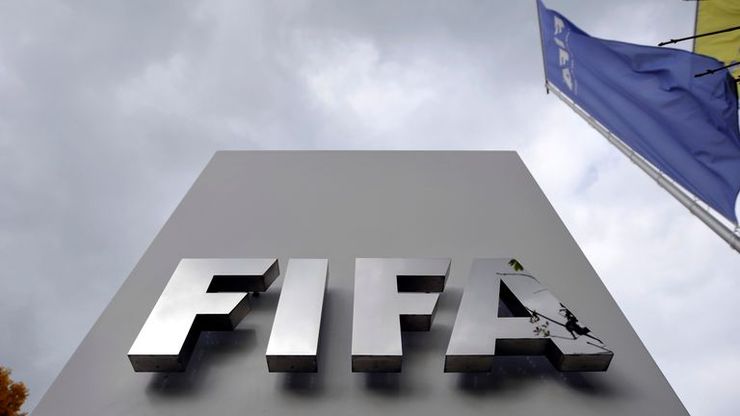 فیفا تمام مسابقات بین المللی فوتبال در ماه ژوئن را لغو کرد