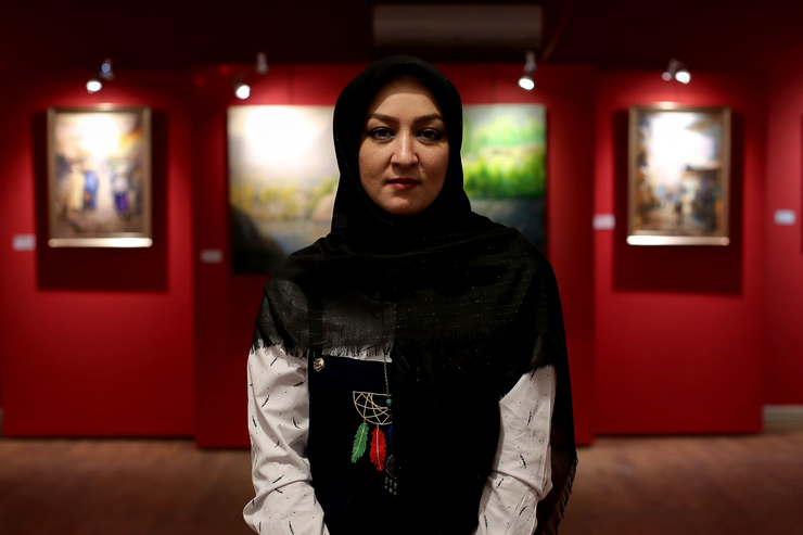 روایت رنج زنان افغانستان بر بوم نقاشی