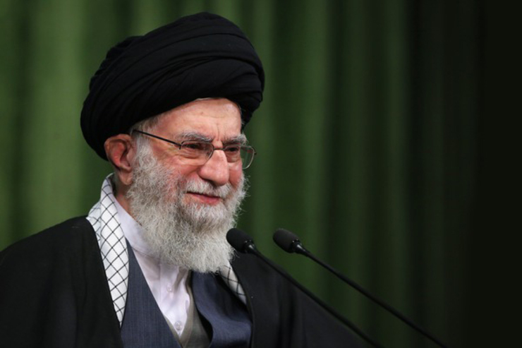 رهبر انقلاب اسلامی: بدگویی و بدزبانی در جامعه باید جمع شود و ادب اسلامی در سخن گفتن گسترش یابد