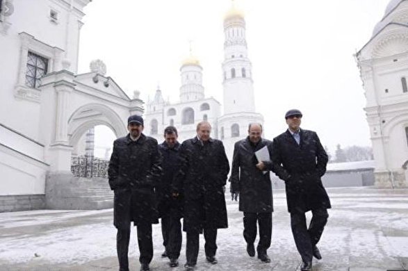 انتقاد اصولگرایان به حاشیه‌های سفر قالیباف به مسکو