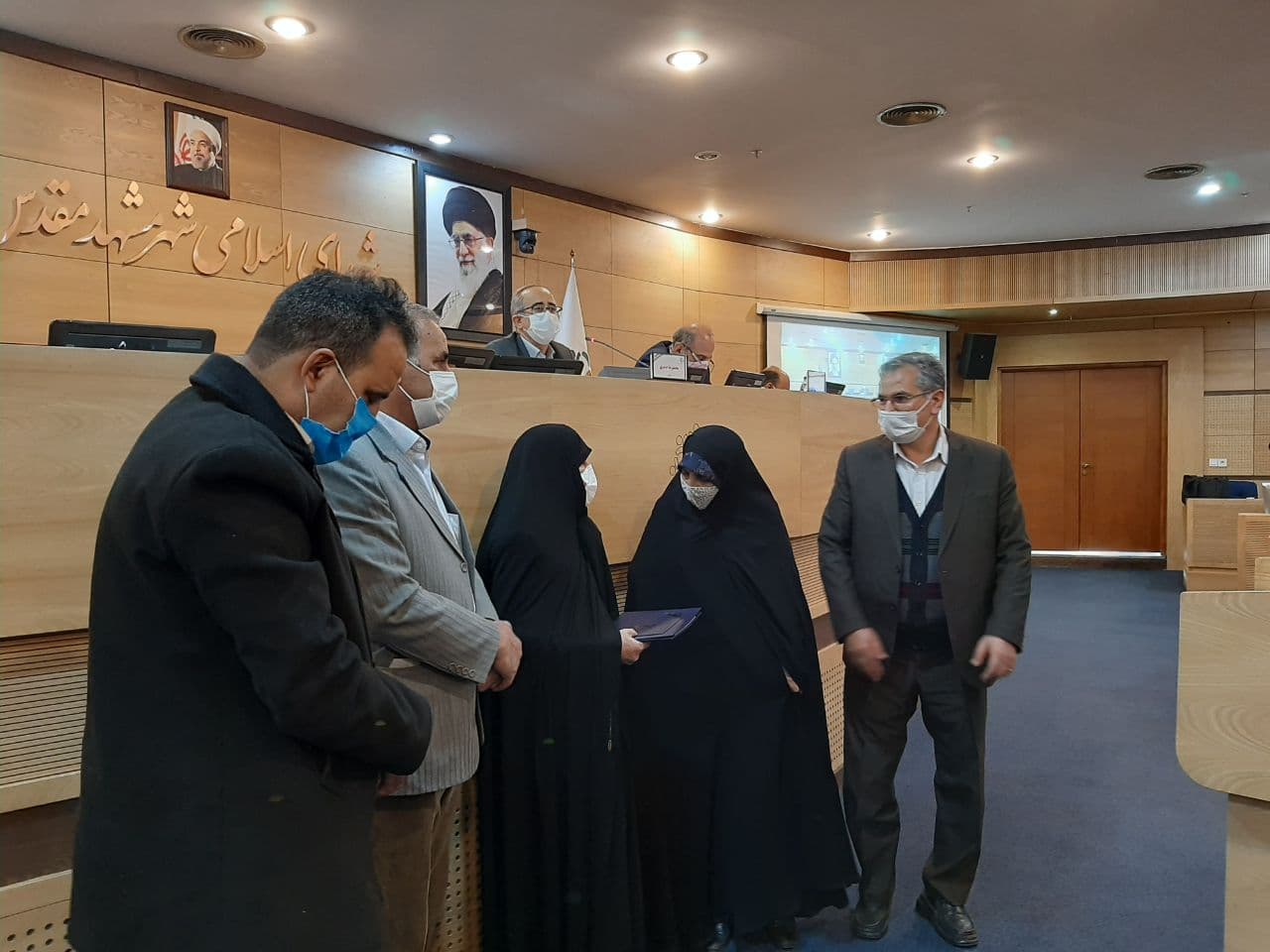 رئیس شورای شهر مشهد: عدم رعایت قانون از سوی مسئولان پذیرفتنی نیست