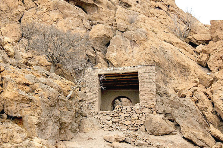 روایت ورود به غار «چهل چاه»، بازمانده دوره اشکانیان