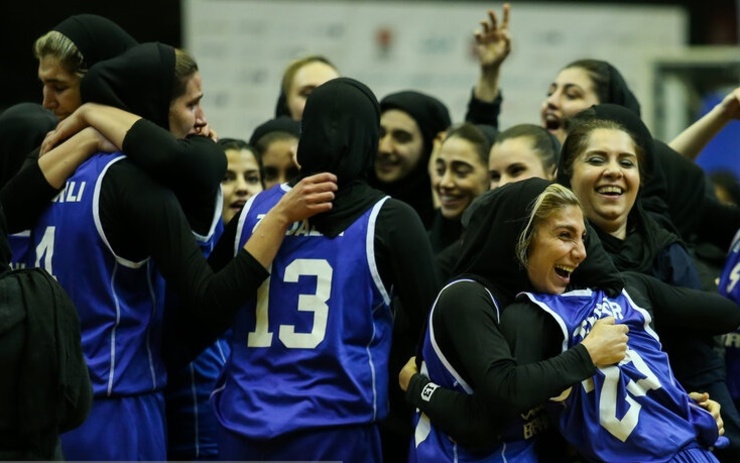 دبل قهرمانی تیم بسکتبال زنان گروه بهمن| ورود خبرنگاران مرد ممنوع!