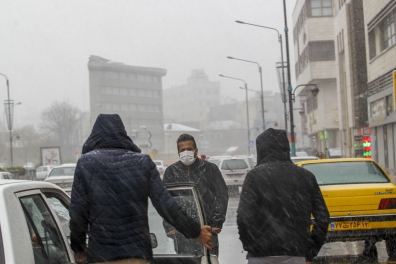 برف در مشهد