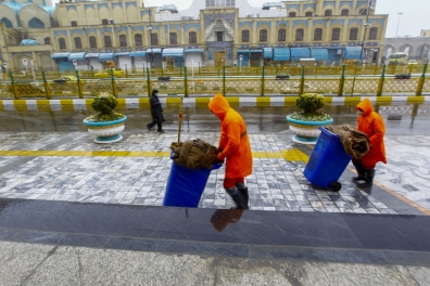 برف در مشهد
