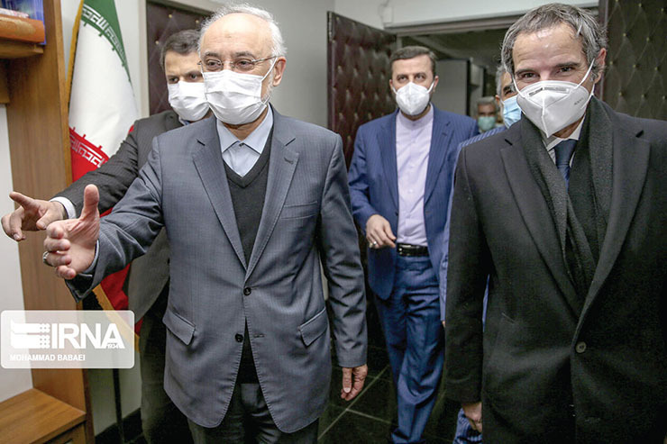 نگاهی به سفر رافائل گروسی به ایران؛ چرایی، واکنش ها، بیم‌ها و امید‌ها