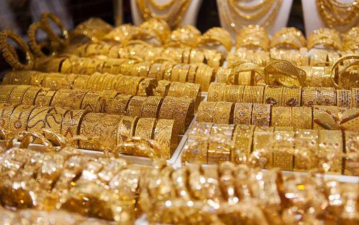 ۲۰ هزار کارگر کارگاه‌های مصنوعات طلا و نقره مشهد در معرض بیکاری/حباب ۱۵۰ هزار تومانی سکه