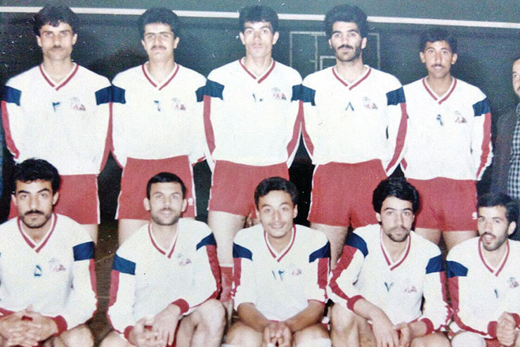 قاب خاطره/ عکسی قدیمی از تیم والیبال برق خراسان در دهه ۶۰