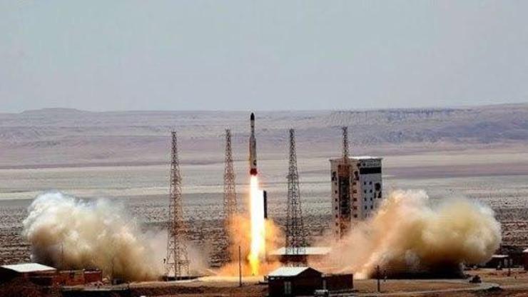 پرتاب موفق نخستین ماهواره نظامی جمهوری اسلامی ایران توسط سپاه