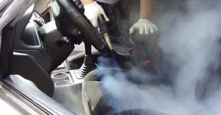 خطر انفجار؛ مواد ضدعفونی کننده حاوی الکل در خودرو نگه‌داری نکنید