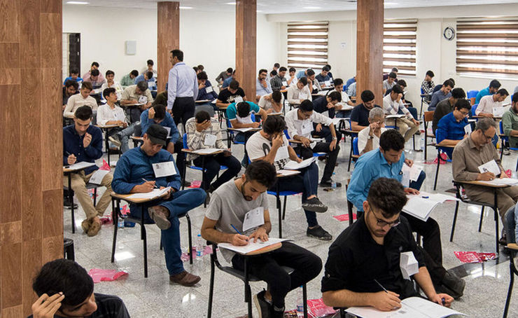 درخواست گروهی از دانشجویان برای لغو هرگونه امتحان پایان‌ترم