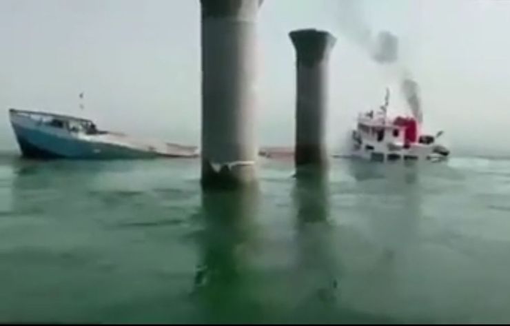 ویدئو/اولین تصاویر از لحظه غرق شدن کشتی باری ایرانی بهبهان در سواحل عراق