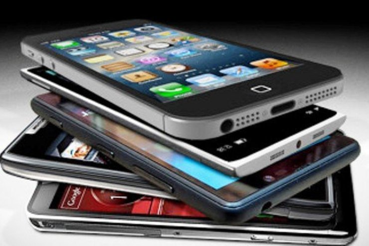 قیمت برخی از گوشی‌های تلفن همراه تا ۳۰ درصد کاهش یافت