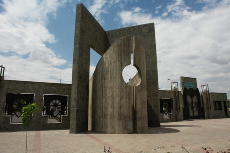 محدودیت‌های کرونایی در دانشگاه فردوسی مشهد | ماسک اجباری شد