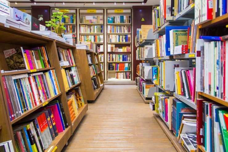 بازار داغ کتاب‌های بورس در کتاب‌فروشی‌های | ظهور موج تازه‌ای از مشتریان کتاب‌فروشی‌ها