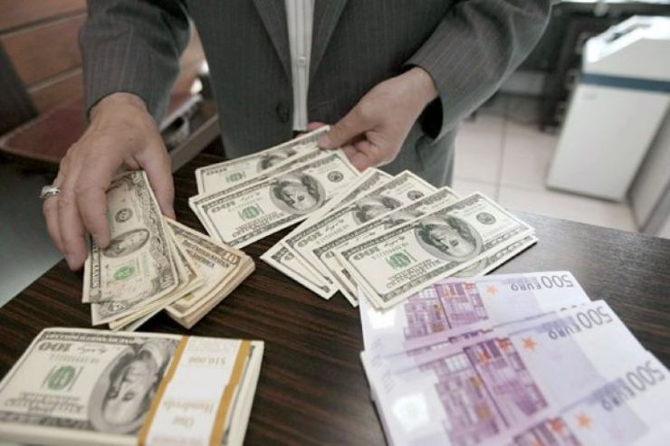 چالش های بازگشت ارز صادراتی پیش روی بازرگانان