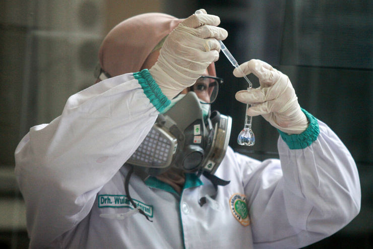 آزمایشگاه کووید۱۹ در بیمارستان قائم (عج) مشهد راه‌اندازی شد