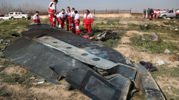 جزئیاتی جدید از حادثه سقوط هواپیمای اوکراینی از زبان دادستان نظامی | سامانه بدون اخذ اجازه اقدام به شلیک کرد