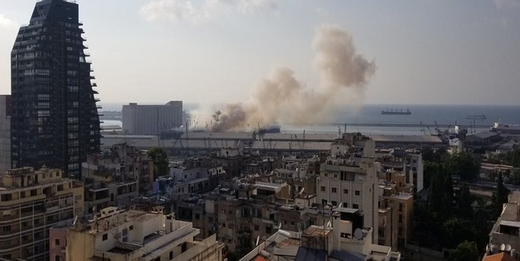 وقوع انفجار مهیب در بندر بیروت لبنان + فیلم