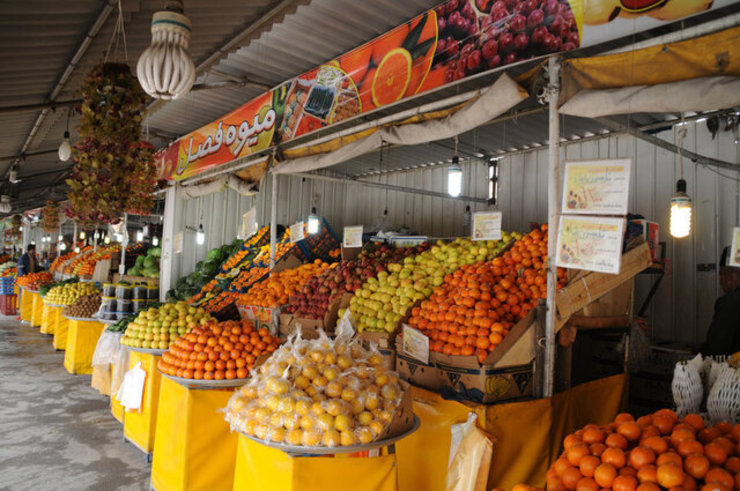 نرخ انواع میوه در  روز بازارهای شهرداری مشهد + جدول