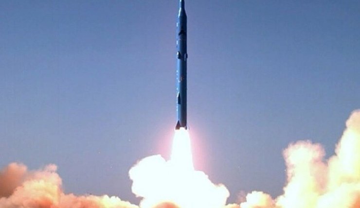 سردار حاجی‌زاده: شلیک موشک‌های بالستیک از اعماق زمین برای اولین‌بار در دنیا بود