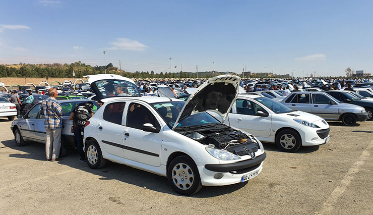 بازار خودرو  همچنان در رکود به سر می‌برد|جدیدترین قیمت خودرو در ۱۱ شهریور