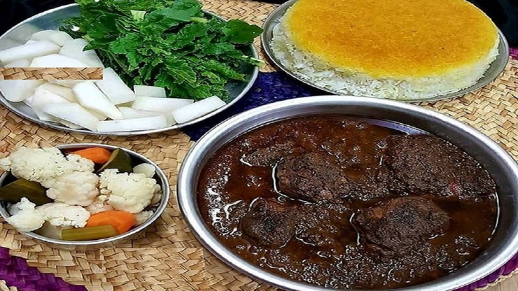 درباره خورشت فسنجان، محبوب‌ترین غذای ایرانی