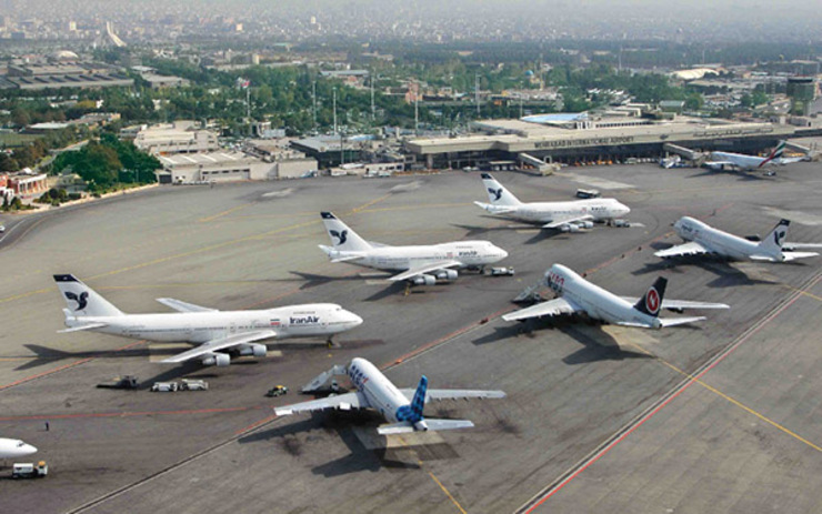 کاهش ۷۳ و ۴۳درصدی پذیرش مسافر در فرودگاه‌های مشهد و مهرآباد