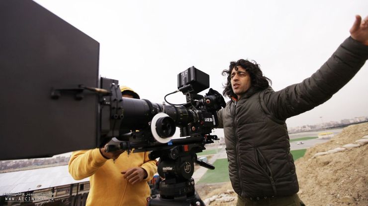 تورج اصلانی در دومین تجربه کارگردانی خود با «حمال طلا» به دنبال موفقیت