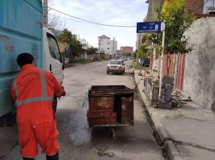 ضدعفونی روزانه ۴۵۰۰ گاری زباله در مشهد