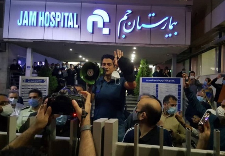 درباره اعتراض تهرانی‌ها به خاک‌سپاری استاد شجریان در مشهد