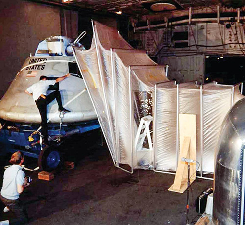 فضانوردان آپولو ۱۱ در قرنطینه
