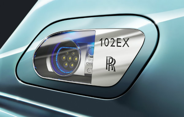 نخستین خودروی الکتریکی رولزرویس احتمالا تا سال ۲۰۳۰ رونمایی می‌شود