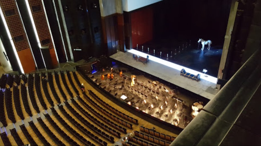 نگاهی به تجربه شهر‌های بزرگ در ساخت سالن تئاتر (۲): اپرای بستی پاریس
