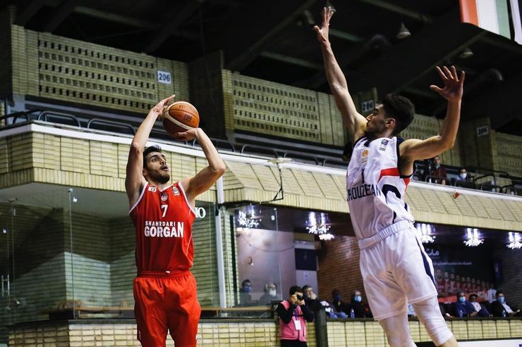 ادامه رقابت‌های لیگ برتر بسکتبال در تهران| برد ویژه برابر آویژه