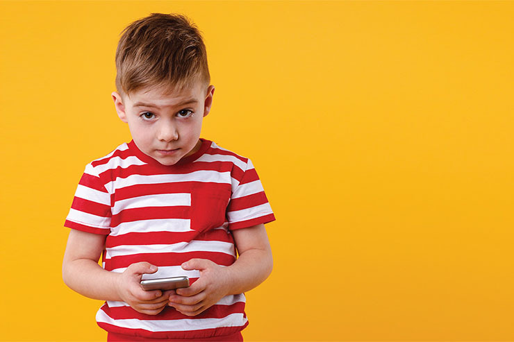آیا استفاده زیاد کودکان از محیط‌های دیجیتال ضریب هوشی آن‌ها را کاهش می‌دهد؟