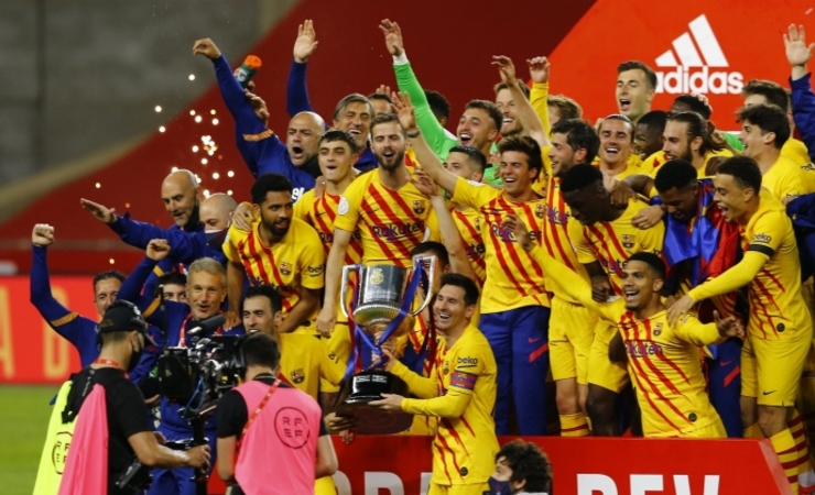 قهرمانی بارسلونا در کوپادل‌ری+ ویدئو گل‌ها و جشن قهرمانی بارسلونا