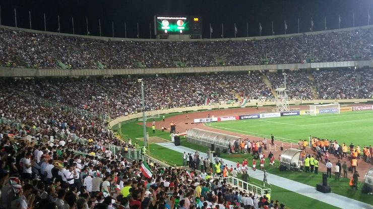 بازی ایران و عراق با حضور هواداران برگزار می‌شود