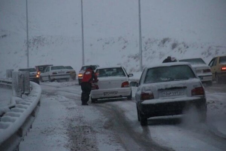۱۰۰ راه روستایی به دلیل و برف و کولاک مسدود شد (۲۵ دی ۱۴۰۰)