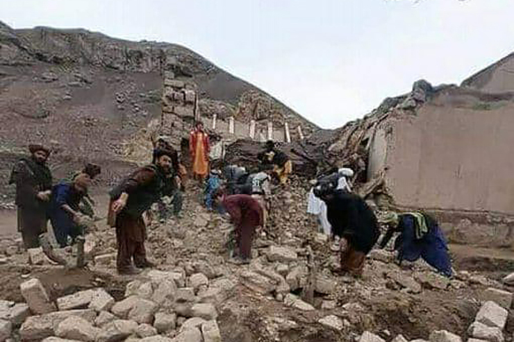 ۲۲ نفر در زلزله غرب افغانستان جان باختند