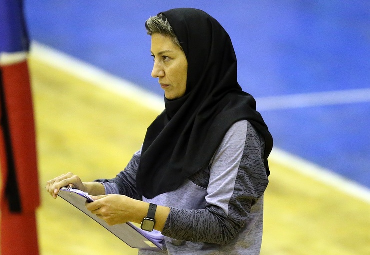 هاشمی: لیگ والیبال زنان حرفه ای تر شده است|سایپا در مرحله مقدماتی بی‌نظیر کار کرد